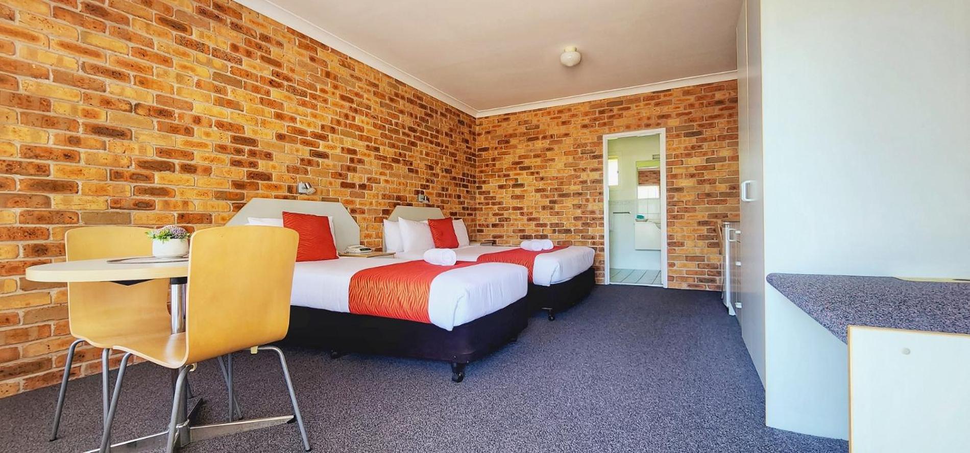 Golf Club Motor Inn Wingham Екстериор снимка
