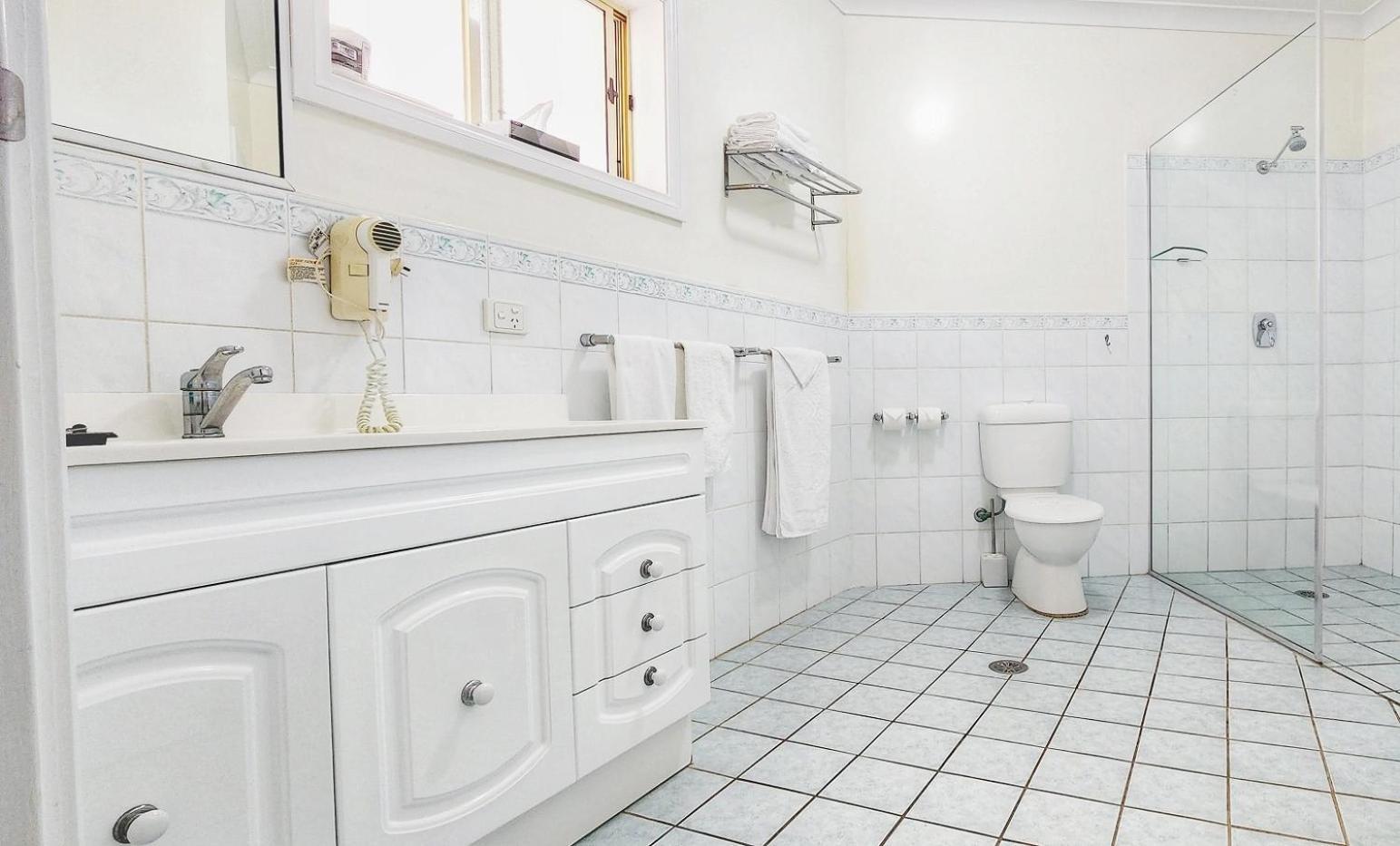 Golf Club Motor Inn Wingham Екстериор снимка