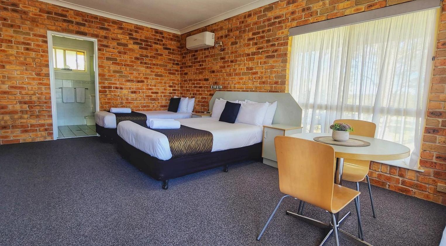 Golf Club Motor Inn Wingham Екстериор снимка