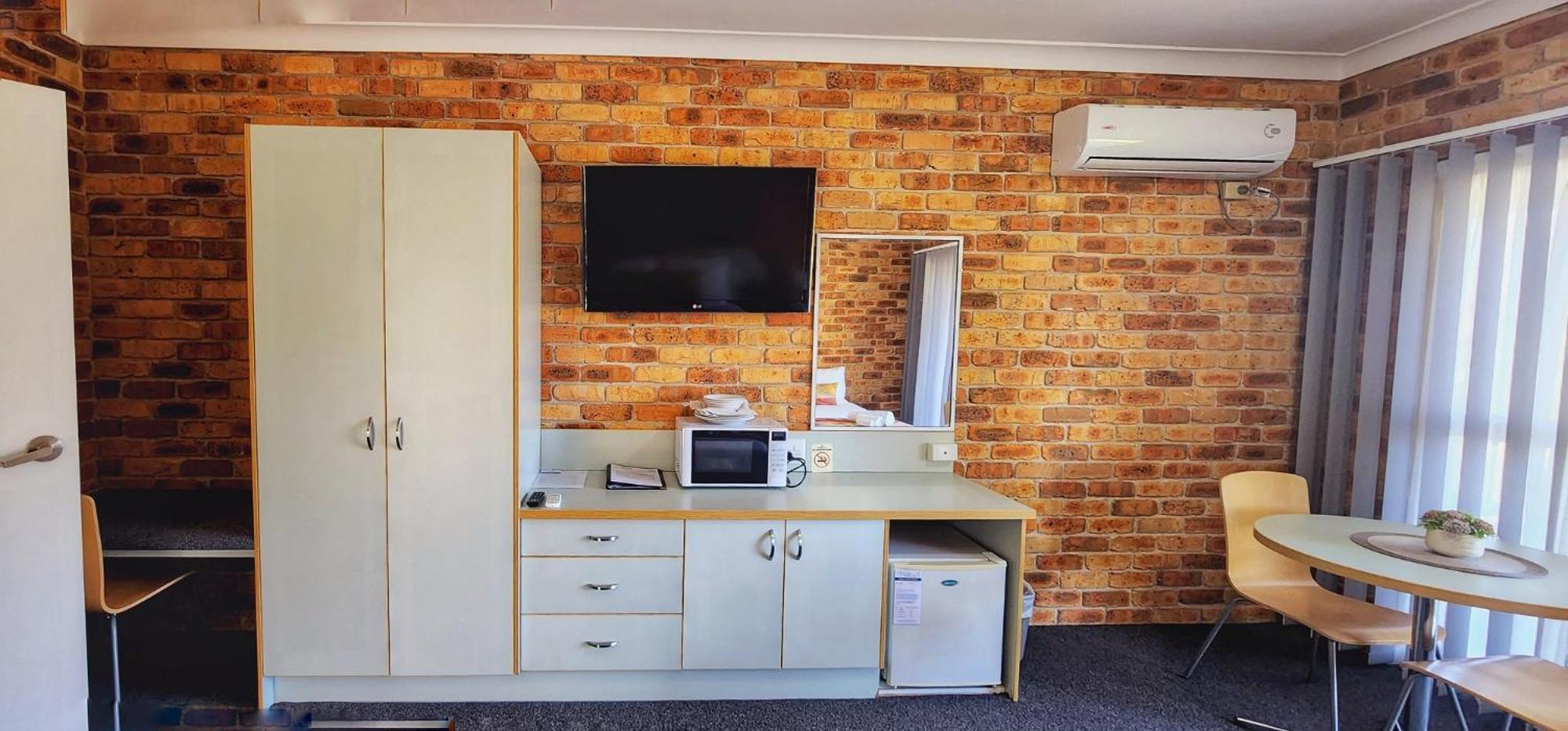 Golf Club Motor Inn Wingham Екстериор снимка